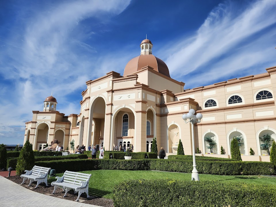 Sight & Sound Theatres
